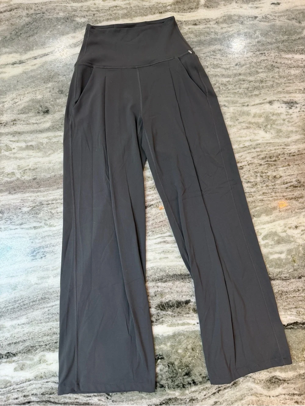 Lululemon “Align Palazzo Pant” Wide-Leg Pants Graphite Grey